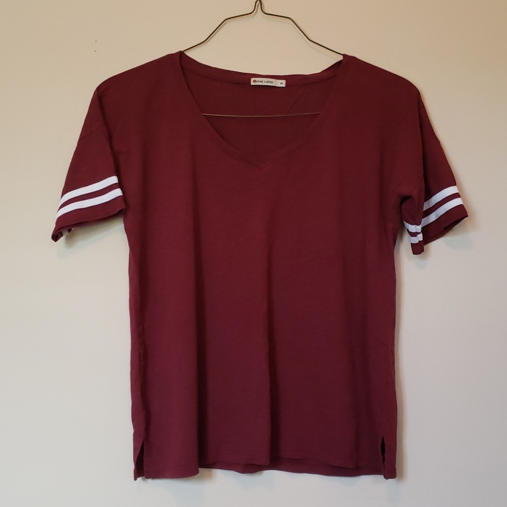 Marine Layer burgundy v neck tee, size medium